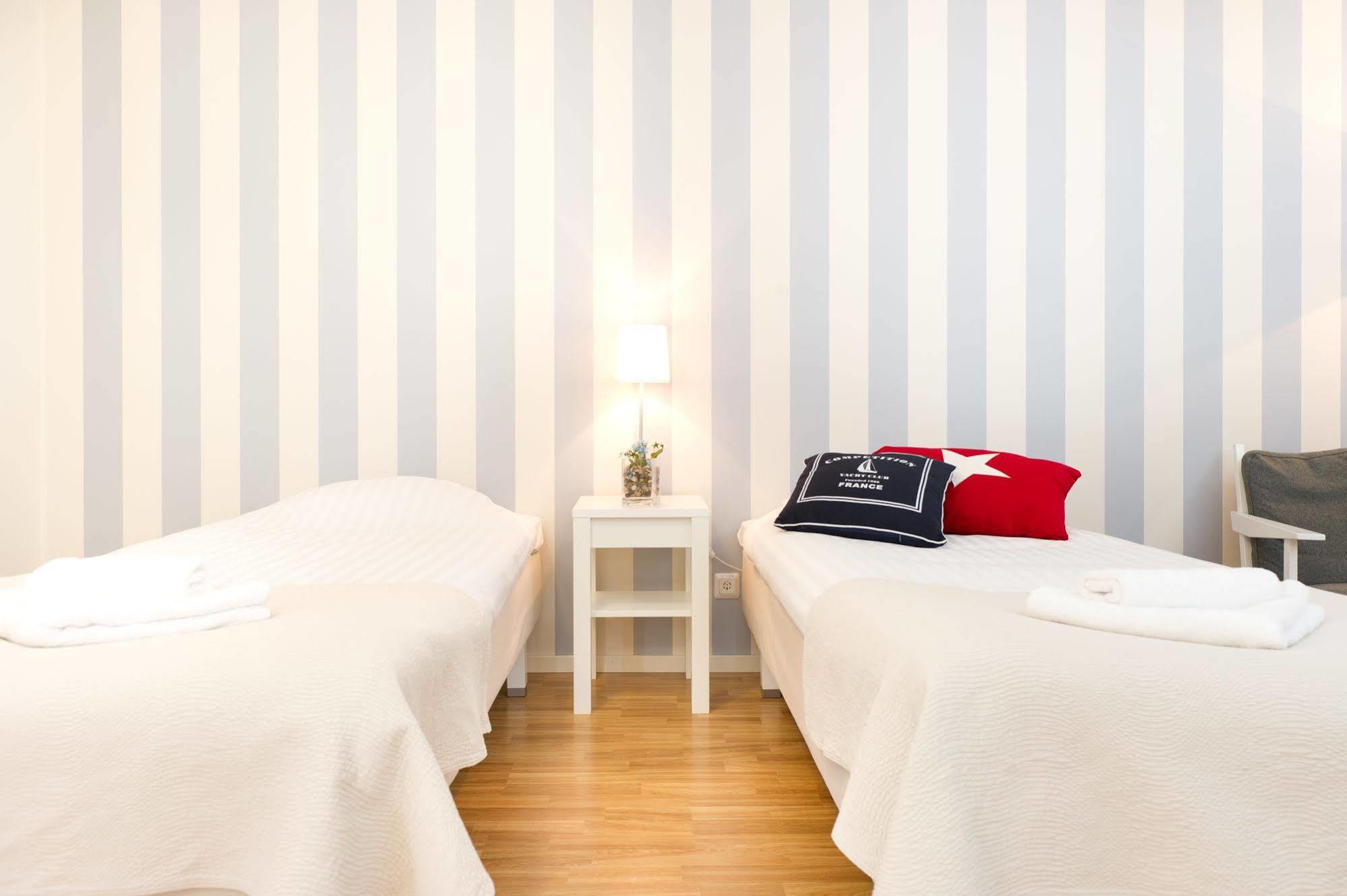 Attendo Park Hotell ฮูดดิงเง ภายนอก รูปภาพ